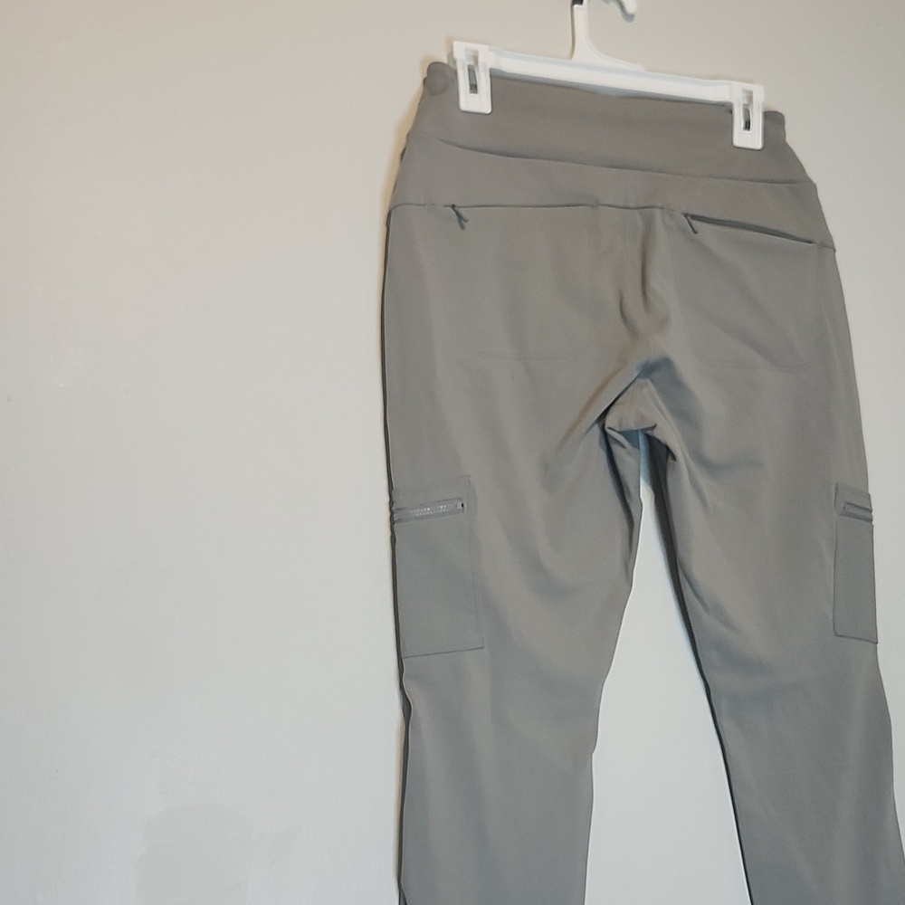 Atleta Women's Gray Pants - Picture 9 of 10